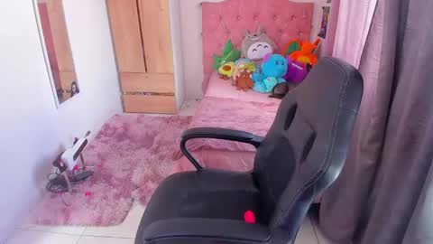 sara  online show from 12-24-24, 06:50