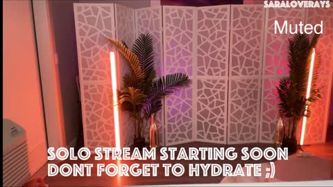 Snapshot of saraloverays chatting on 01-14-25, 02:50 Back from Vacay Follow for more here online show from 01-14-25, 02:50