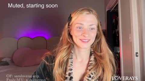 Snapshot of saraloverays chatting on 10-13-25, 03:06 Back from Vacay Follow for more here online show from 10-13-25, 03:06