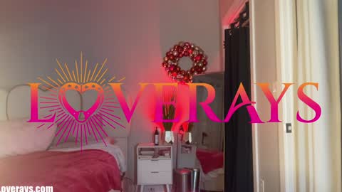 Snapshot of saraloverays chatting on 11-04-25, 04:00 Back from Vacay Follow for more here online show from 11-04-25, 04:00