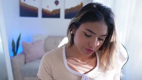 Sara online show from 12-10-24, 09:22