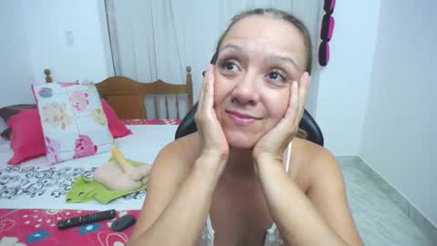 saray1221 online show from 03-06-25, 08:48