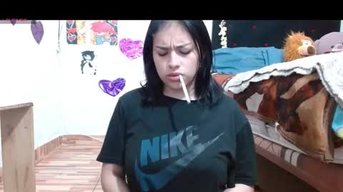 Snapshot of saray_extrovert1 chatting on 10-06-25, 01:14 Sara Jimenez online show from 10-06-25, 01:14