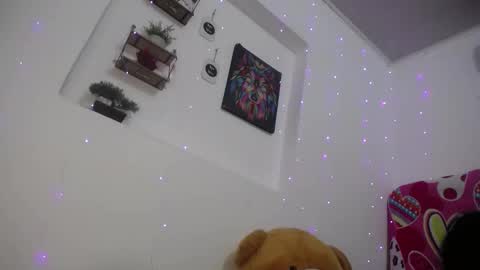 sara online show from 03-24-26, 07:08