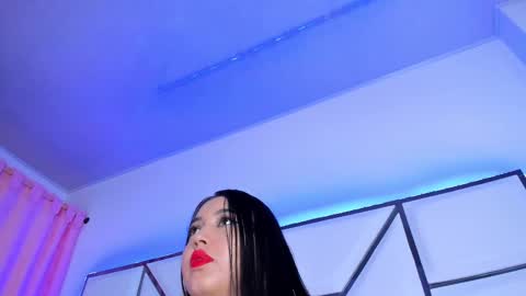 Saray online show from 02-15-25, 07:17