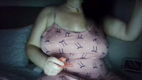 Snapshot of saretta46 chatting on 09-29-25, 11:42 Sara online show from 09-29-25, 11:42