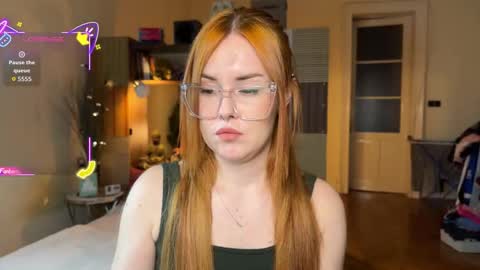 Snapshot of sargonium909 chatting on 10-24-25, 07:10 Veronika online show from 10-24-25, 07:10