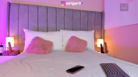 Snapshot of sarigarcia chatting on 12-23-24, 01:24 Sara Garcia online show from 12-23-24, 01:24