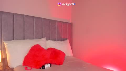 Snapshot of sarigarcia chatting on 10-31-25, 04:57 Sara Garcia online show from 10-31-25, 04:57