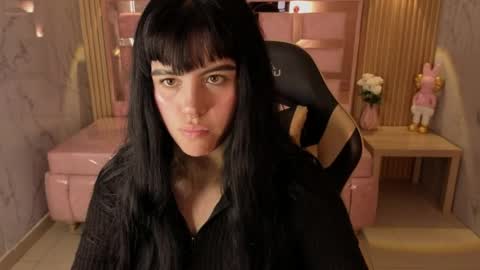 Sara  online show from 05-14-26, 07:53