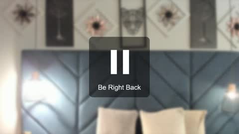 Sara  online show from 11-20-25, 03:50