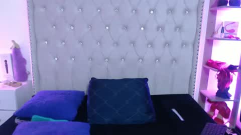 Sara online show from 01-21-25, 12:04