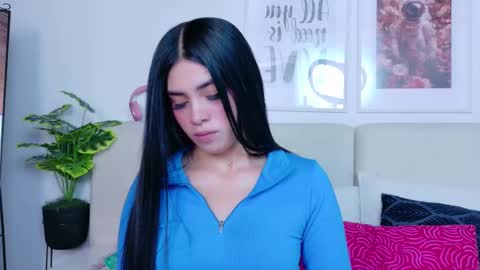 Sara online show from 10-10-25, 09:25