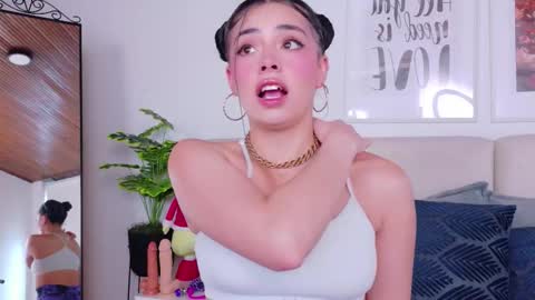 Sara online show from 12-14-25, 09:30