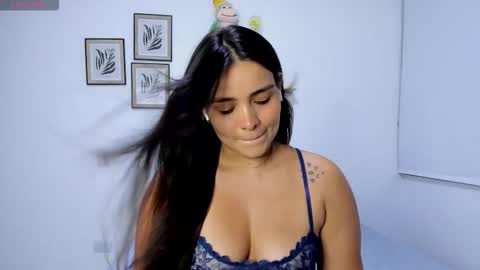 Snapshot of saritadolly_ chatting on 03-24-26, 05:12 Sara Cute online show from 03-24-26, 05:12