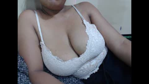 saronette online show from 03-11-25, 06:53