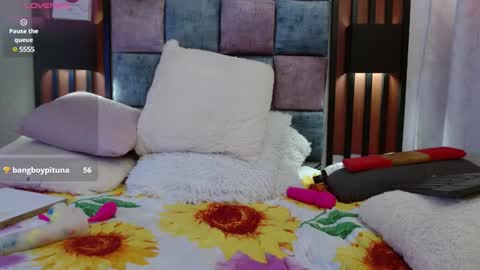 sara online show from 02-08-25, 02:27