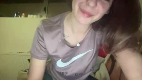 Sarrah online show from 03-12-25, 08:31