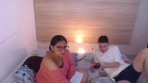 Sasha Y Felipe online show from 08-05-26, 03:09
