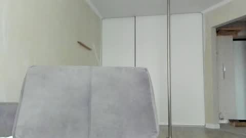 Sasha online show from 11-24-25, 05:51