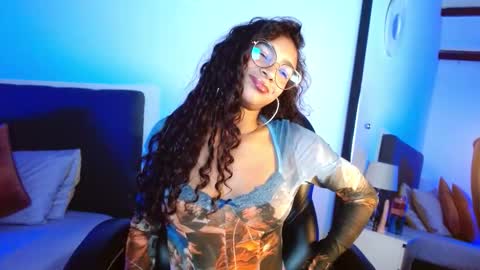 Snapshot of sasha_bowei chatting on 11-08-25, 02:12 sasha_bowei online show from 11-08-25, 02:12