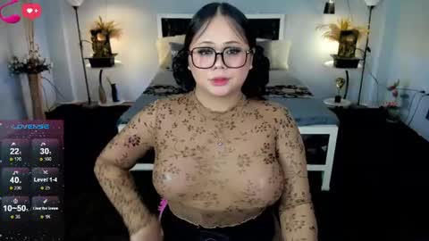 Snapshot of sasha_franz chatting on 07-07-26, 06:45 SASHA GIRL online show from 07-07-26, 06:45