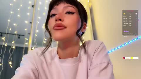 Hi everyone my name is Sasha   online show from 01-13-26, 09:42