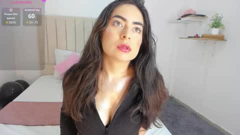 Sashaa online show from 09-12-25, 11:21