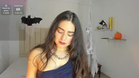 Sashaa online show from 10-30-25, 11:33