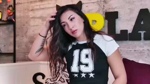 Sasha online show from 10-27-25, 08:51