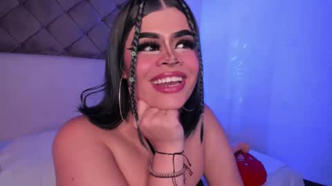 selene  online show from 02-17-25, 09:08