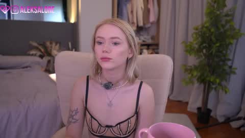 sashalore online show from 03-28-26, 03:17