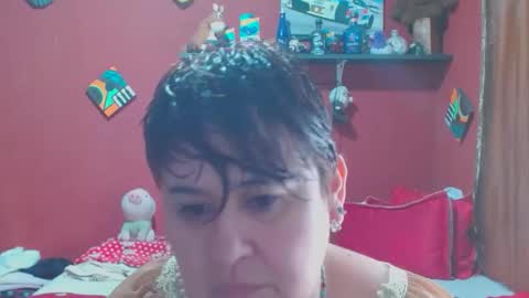 Snapshot of sasharosee2 chatting on 04-18-26, 12:31 S A S H A R O S E online show from 04-18-26, 12:31