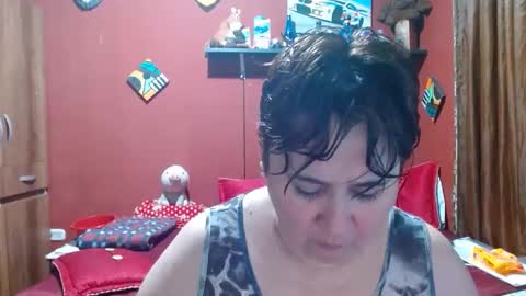 Snapshot of sasharosee2 chatting on 04-25-26, 11:57 S A S H A R O S E online show from 04-25-26, 11:57