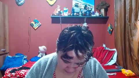 Snapshot of sasharosee2 chatting on 05-07-26, 12:10 S A S H A R O S E online show from 05-07-26, 12:10