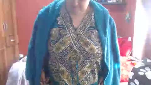 Snapshot of sasharosee2 chatting on 05-11-26, 02:45 S A S H A R O S E online show from 05-11-26, 02:45