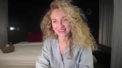 Sasha online show from 02-19-26, 01:51