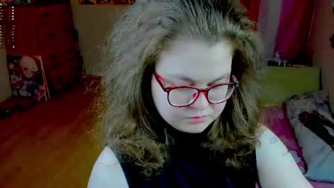 .Alexandra online show from 06-19-26, 09:07