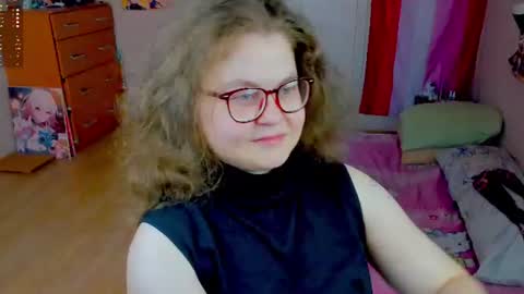 .Alexandra online show from 06-23-26, 04:16