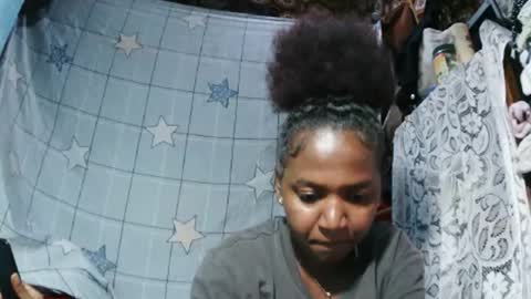 sasivia08 online show from 05-12-26, 06:38