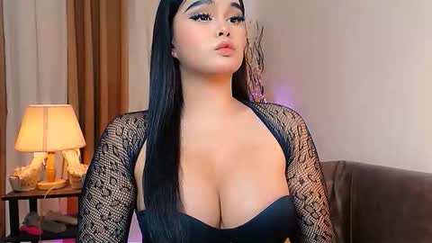 sassa_lilly online show from 09-17-25, 09:49