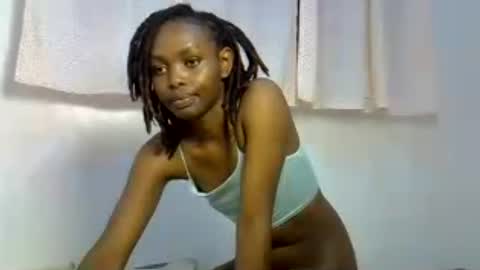sassy_bunny22 online show from 06-22-26, 05:54
