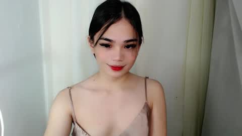 Snapshot of sassy_keath chatting on 03-26-26, 02:33 Keath online show from 03-26-26, 02:33