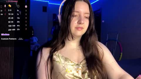 Snapshot of sassy_touch_heat_x3 chatting on 10-08-25, 05:10 Marmulka or Mary online show from 10-08-25, 05:10