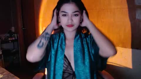sassy_yanah online show from 02-12-26, 04:02