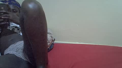 Snapshot of sassybabe20 chatting on 09-26-25, 05:28 sassybabe20 online show from 09-26-25, 05:28