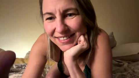 Sassyella online show from 12-14-24, 08:23
