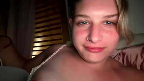 sassysquirtsmmm online show from 03-26-26, 04:51