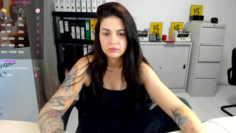 sassytiff online show from 12-11-24, 04:53
