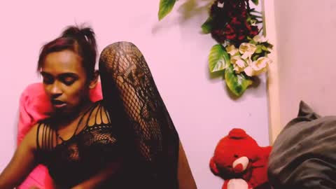 Snapshot of sassyxindian chatting on 06-19-26, 10:30 sassyxindian online show from 06-19-26, 10:30